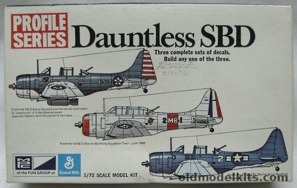 MPC 1/72 SBD Dauntless Profile Series Plus #2-0101 SBD Marine Dauntless With Crew, 2-1115-100 plastic model kit